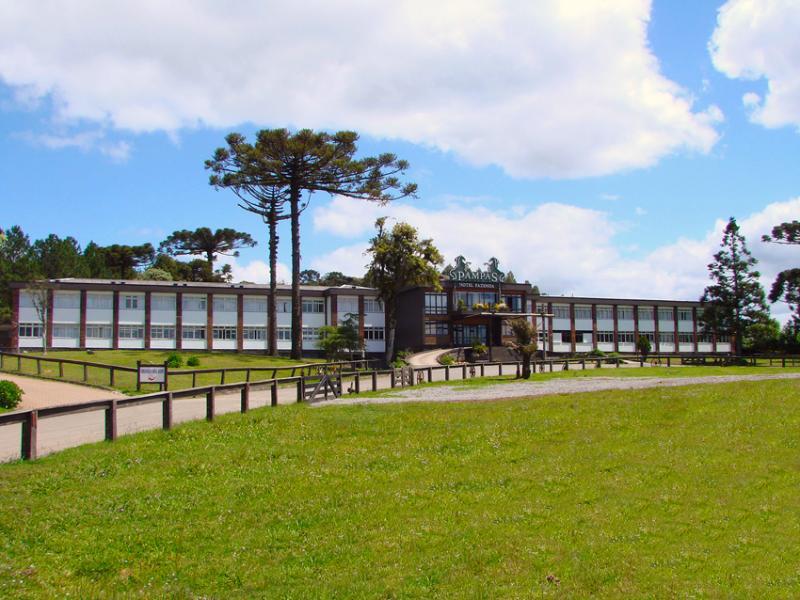 Hotel Fazenda Pampas Canela Esterno foto